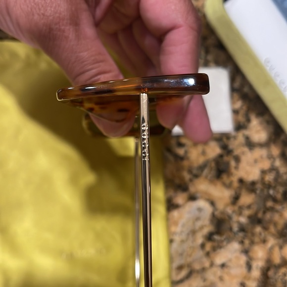 SOLD Gucci - Picture 6 of 16